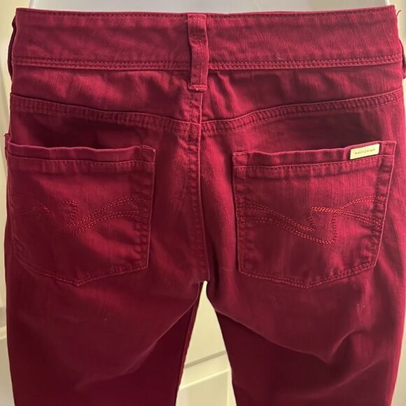 White House Black Market Maroon Slim Leg Blanc Jeans- 4R - Picture 9 of 15